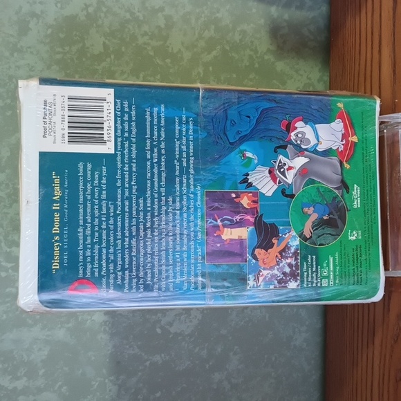 Pocahontas VHS Walt Disney Masterpiece Collection NEW Sealed 1st Time Run! - Picture 2 of 7